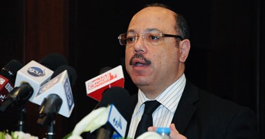 نقابة الأطباء تطالب المالية بصرف حافز الطوارئ
