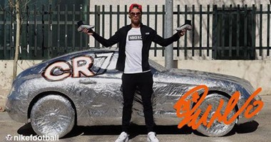 بالفيديو.. رونالدو يستغل ماركة "CR7" فى مقلب لزميل المنتخب