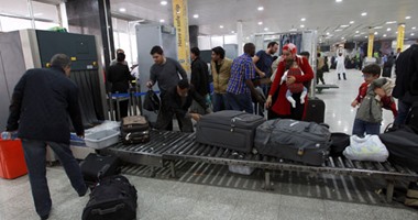 اللجنة العليا للإغاثة باليمن تخصص 30 مليون دولار للعالقين بمصر ودول عربية