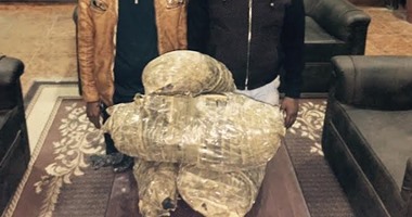 سقوط عاطلين بحوزتهما 4 كيلو بانجو بنصر النوبة فى أسوان