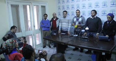حزب الدستور يطلق"بصفتى مواطن مصرى" للضغط على الحكومة لمصلحة المواطنين