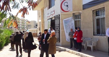صيادلة القليوبية ترسل إنذارا على يد محضر لكلية الطب البيطرى ببنها