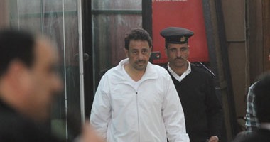 الحبس 6 أشهر مع الشغل لـ أحمد أبو بركة بتهمة سب المستشار أحمد الزند