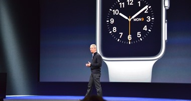 شاب صينى يبيع المخدرات فى الشارع لشراء ساعة أبل الجديدة apple watch