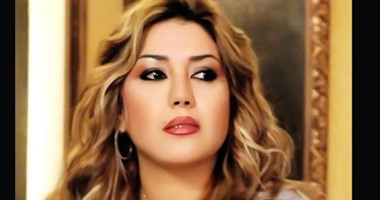شمس تقع فى غرام وائل عبد الله فى فيلم "عمود فقرى"