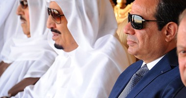 خادم الحرمين يقيم مأدبة غداء تكريما للسيسي ورؤساء الوفود المشاركة فى رعد الشمال