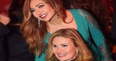 مسرحية "هولاكو" تحقق رقما قياسيا فى هروب النجوم والاعتذارات