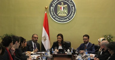 وزيرة التعاون الدولى تلتقى مجموعة من المانحين لمتابعة تنفيذ المشروعات الممولة