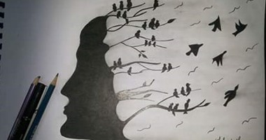 قارئة تشارك "صحافة المواطن" برسوماتها مستخدمة قلم التحبير والفحم