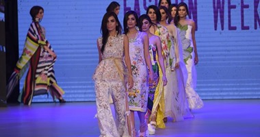مصممة الأزياء الباكستانية "SanaSafinaz" تقدم مجموعتها الجديدة لصيف 2016