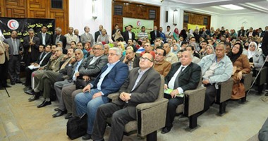 "عمومية البيطريين" تطالب بالإضراب لعدم تمثيلهم فى مناقشة قوانين الغذاء