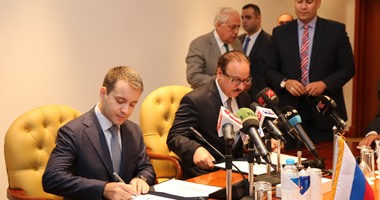 "الاتصالات" تبحث خفض تعريفة التجوال الدولى بين مصر وروسيا