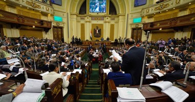 بالصور.. مجلس النواب يوافق على اتفاقية قرض بين وزارة الدفاع ومجموعة من البنوك الفرنسية.. ويشكل ثلاثة لجان لزيارة سيناء ومطروح وجنوب مصر.. ورئيس البرلمان يوجه التحية للقوات المسلحة والشرطة