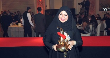 مصممة أزياء إماراتية تطلق مهرجان "نفرتيتى" أول ديفيله فى تاريخ الأقصر