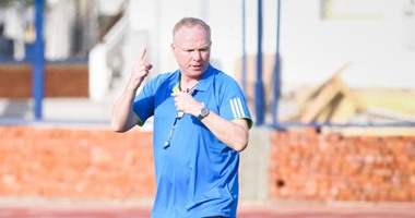 مجلس الزمالك يجتمع مع ماكليش لإخطاره بالرحيل