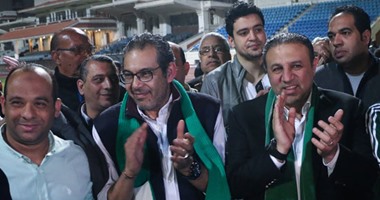 بالصور.. نادى الاتحاد السكندرى يتسلم أول أتوبيس للاعبين من شركة بروميديا.. إيهاب طلعت: نُعدّ مفاجآت للكرة المصرية والجماهير قريبا.. ومدير النادى السكندرى: توفير حافلة جديدة انجاز كبير لـ"سيد البلد"