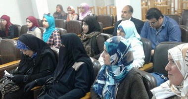 بالصور.. "العلاقات الأسرية وإدارة الموارد" دورة تدريبية بجامعة القناة