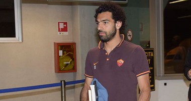 بالصور.. محمد صلاح يصل مع روما إلى "فريولى" لمواجهة أودينيزى