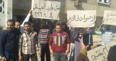عمال سجاد دمنهور يعلقون إضرابهم عن العمل بعد 12 يومًا من الإضراب