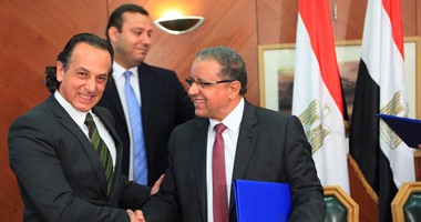 مصلحة الضرائب توقع برتوكول تعاون مع مكتبة الإسكندرية