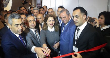  وزير النقل يفتتح معرض "مارلوج 5" بالإسكندرية