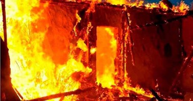 حريق هائل بمحول كهربائى خاص بمصنع طوب بالبحيرة