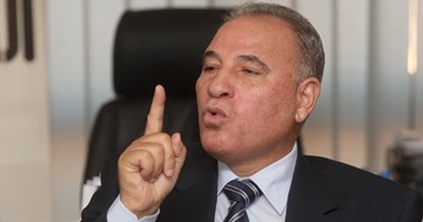 مصادر: الزند يعود اليوم إلى مصر بعد حضور حفل زفاف ابنة نائب عام الإمارات