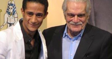 محمد رمضان ينشر فيديو لإشادة عمر الشريف له فى بداية مشواره الفنى