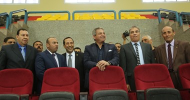 وزير الرياضة يعلن تطوير استاد شبين الكوم بالمنوفية