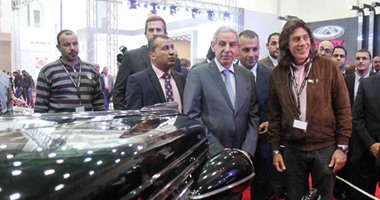 وزير الصناعة يفتتح الدورة 23 لمعرض "أوتوماك فورميلا" للسيارات