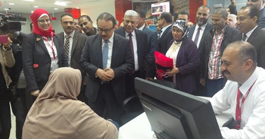 بالصور.. وزير الاتصالات: طرح خدمات الجيل الرابع للمحمول بنهاية عام 2016