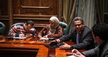 رئيس "وفد النواب" يكشف خطة الدفاع عن سمعة مصر فى حقوق الإنسان: سنرد على 13 نقطة بتقرير البرلمان الأوروبى.. والنظر إلى سياسة أمريكا بعد "11 سبتمبر" كاف لإجهاض تصريحات كيرى.. وسنكشف الحقائق بقضية ريجينى