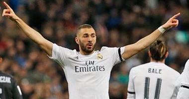 ريال مدريد يسعى لإيجاد حل جذرى لإصابات بنزيما