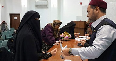 بالصور.. نواب مطروح يلتقون أسر المحبوسين عقب 30 يونيو لبحث مشاكلهم