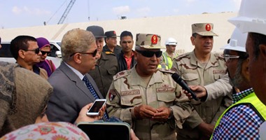 بالصور.. كامل الوزير: ماكينات حفر أنفاق الإسماعيلية تبدأ عملها يونيو المقبل