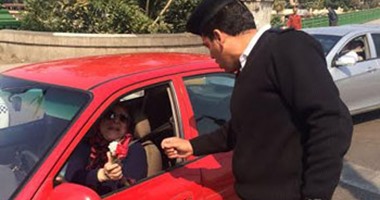 ضبط 3 سائقين يتعاطون المواد المخدرة أثناء القيادة فى الجيزة