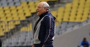 مارتن يول لـ"اليوم السابع": كرويف لا يقل عن بيليه ومارادونا