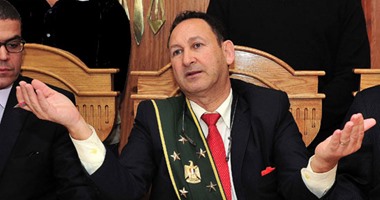 ننشر حيثيات حكم القضاء الإدارى بمنح الأم حق حضانة وتعليم الأبناء فى حال الانفصال عن الزوج وفقا لمقر إقامتها وليس إقامة الزوج..المحكمة تنتصر للأم المصرية:النظام المدرسى من الحقوق اللصيقة بالطفل وحاضنته