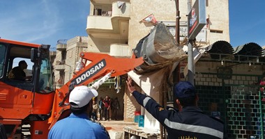 بالصور.. ضبط مطلوبين ومواد مخدرة خلال حملة أمنية بالمدن الشرقية فى مطروح
