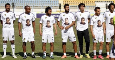 بالصور.. وادى دجلة يكرم الراحل عبد الرحمن عنتر قبل مواجهة القناة