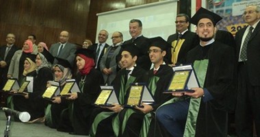 جامعة بنها تحتفل بمرور 40 عامًا على إنشاء كلية الطب