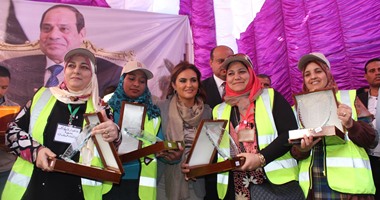بالصور.. وزيرة التعاون الدولى تلتقى ممثلى الجمعيات العاملة فى إزالة الألغام