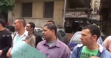 العاملون بالإدارات التعليمية بكفر الشيخ يطالبون بإدراجهم على الموازنة