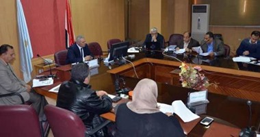 نائب رئيس مركز دسوق يناقش معوقات تنفيذ الخطة الاستثمارية بكفر الشيخ