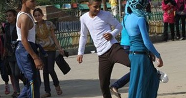 عضو بـ"قومى المرأة" للفتيات: "خليكم أقويا ولو حد حاول يتحرش اوعوا تسكتوا"
