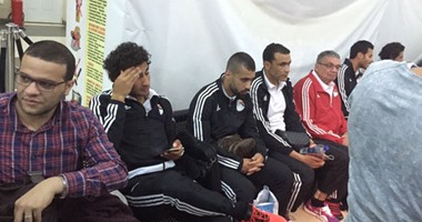 ننشر صور وصول المنتخب الوطنى للمطار فى نيجيريا