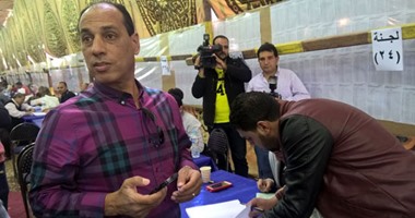 علاء عبد الصادق يدخل دائرة المرشحين لخلافة لهيطة فى المنتخب 