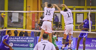 طائرة الزمالك تعير حسين على إلى سبورتنج لمدة موسم 
