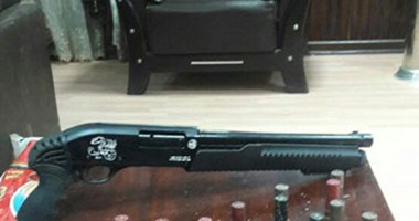 سقوط عاطل بحوزته سلاح نارى واستروكس فى التل الكبير بالإسماعيلية