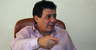 مدحت شلبى يقدم الأستوديو التحليلى لمباراة الأهلي وطنطا.. اليوم